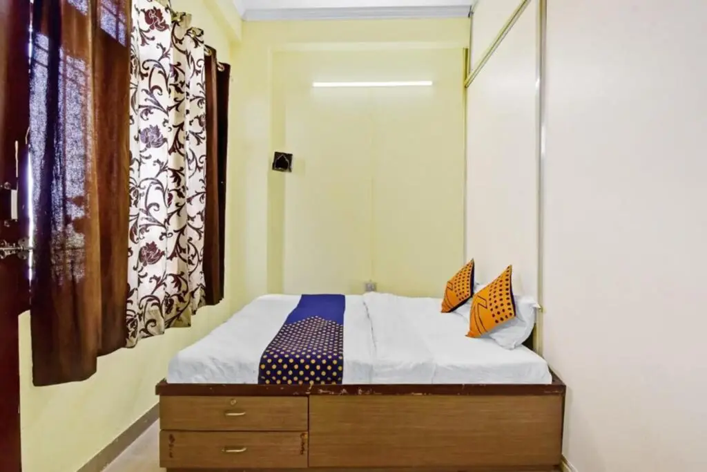 Business-Friendly Rooms in Mansarovar Jaipur: Plan Your Work Stay