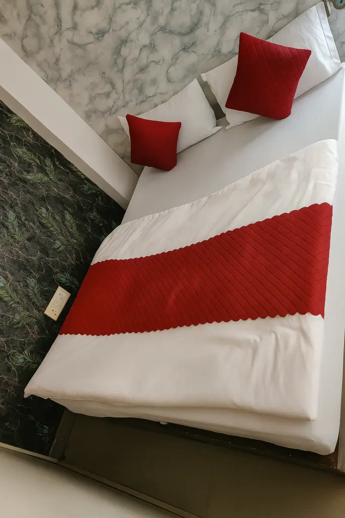 Dev Hotel Mansarovar room photo 4 - budget hotel room in Mansarovar Jaipur near Mansarovar Metro
